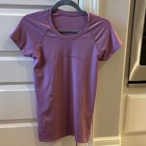 lululemon athletica Short Sleeve Tee in Lavender